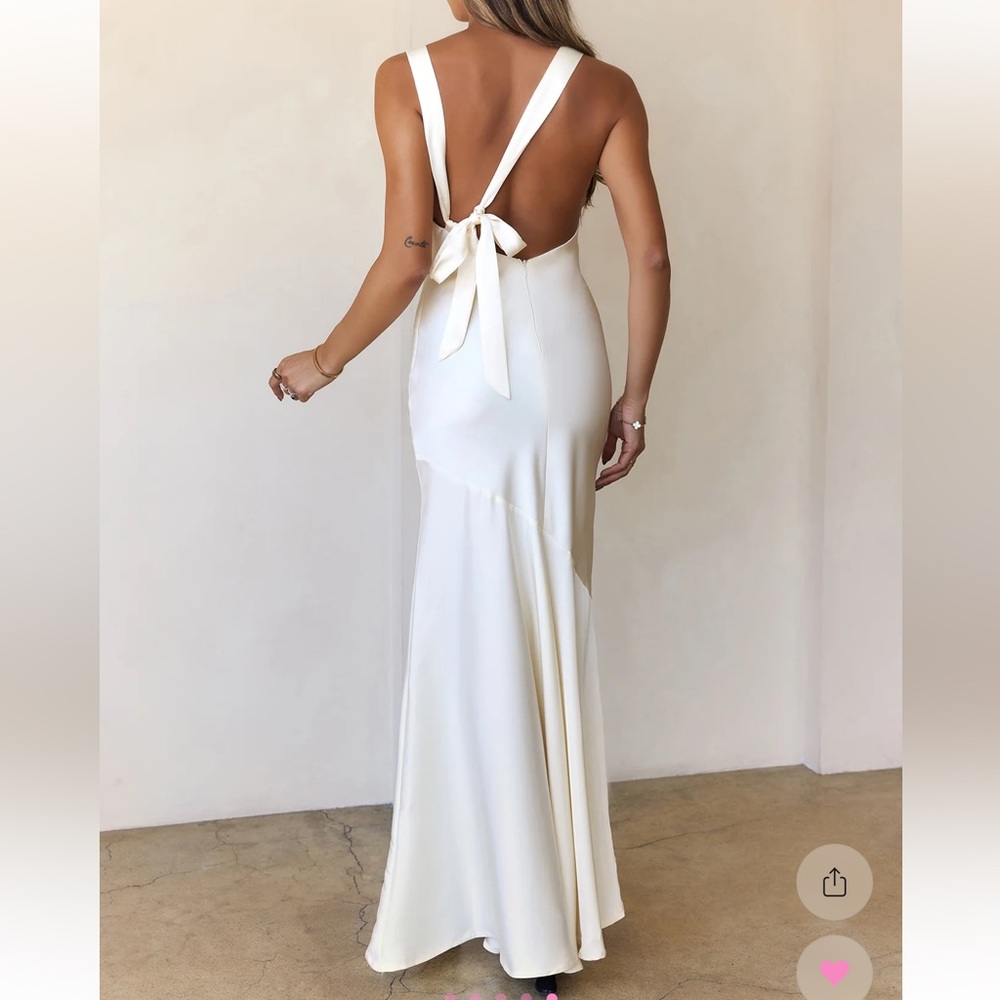Hello Molly Ivory Satin Maxi Dress - Picture 2 of 7